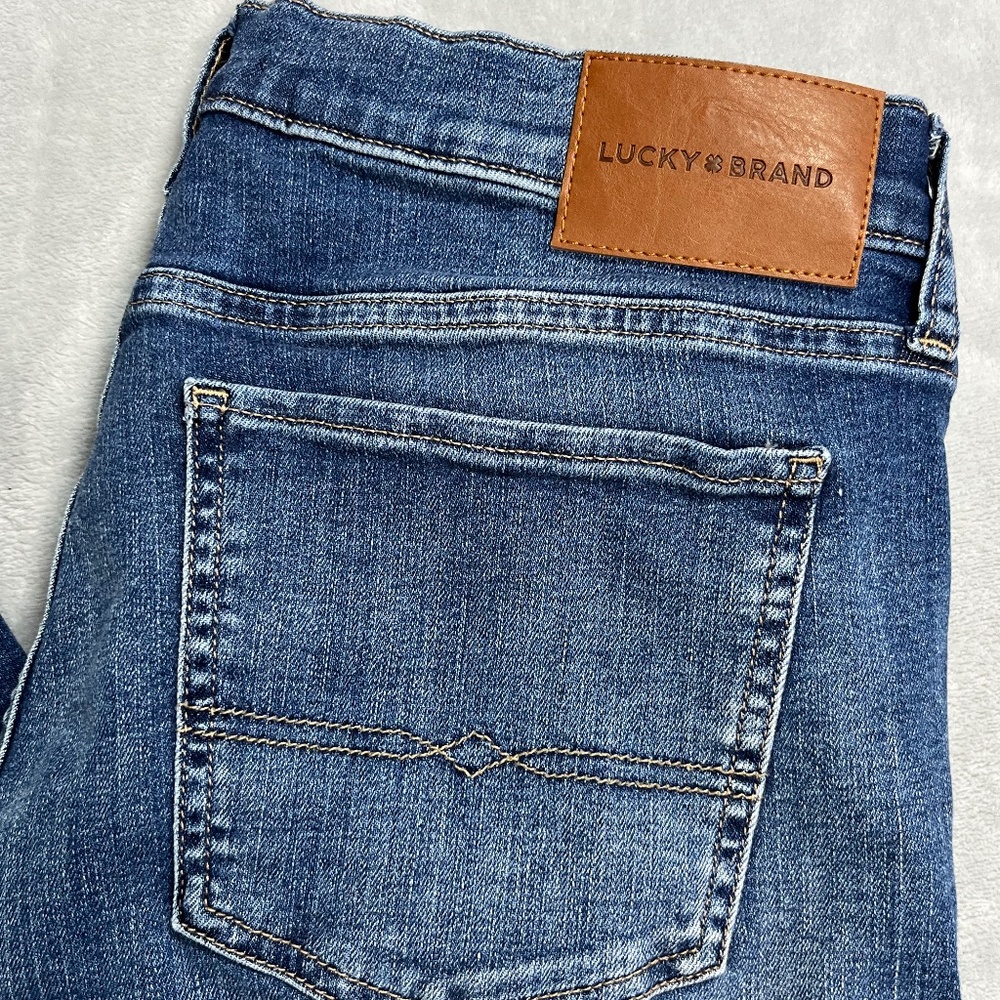 Lucky Brand Women's Jeans 12 / 31 R Mid Rise Sweet Boot Cut Casual Everyday Boho - Picture 4 of 14